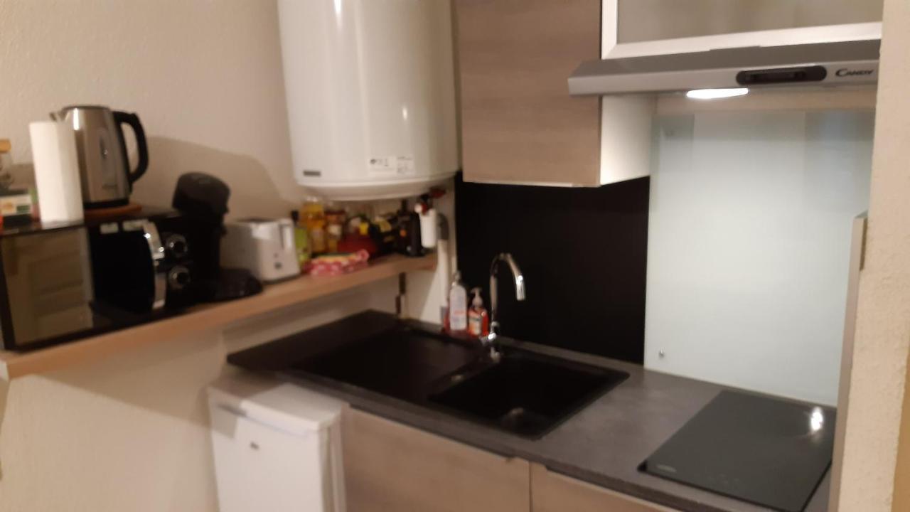 Studio 202 Au 15 Rue Battant A Безансон Экстерьер фото